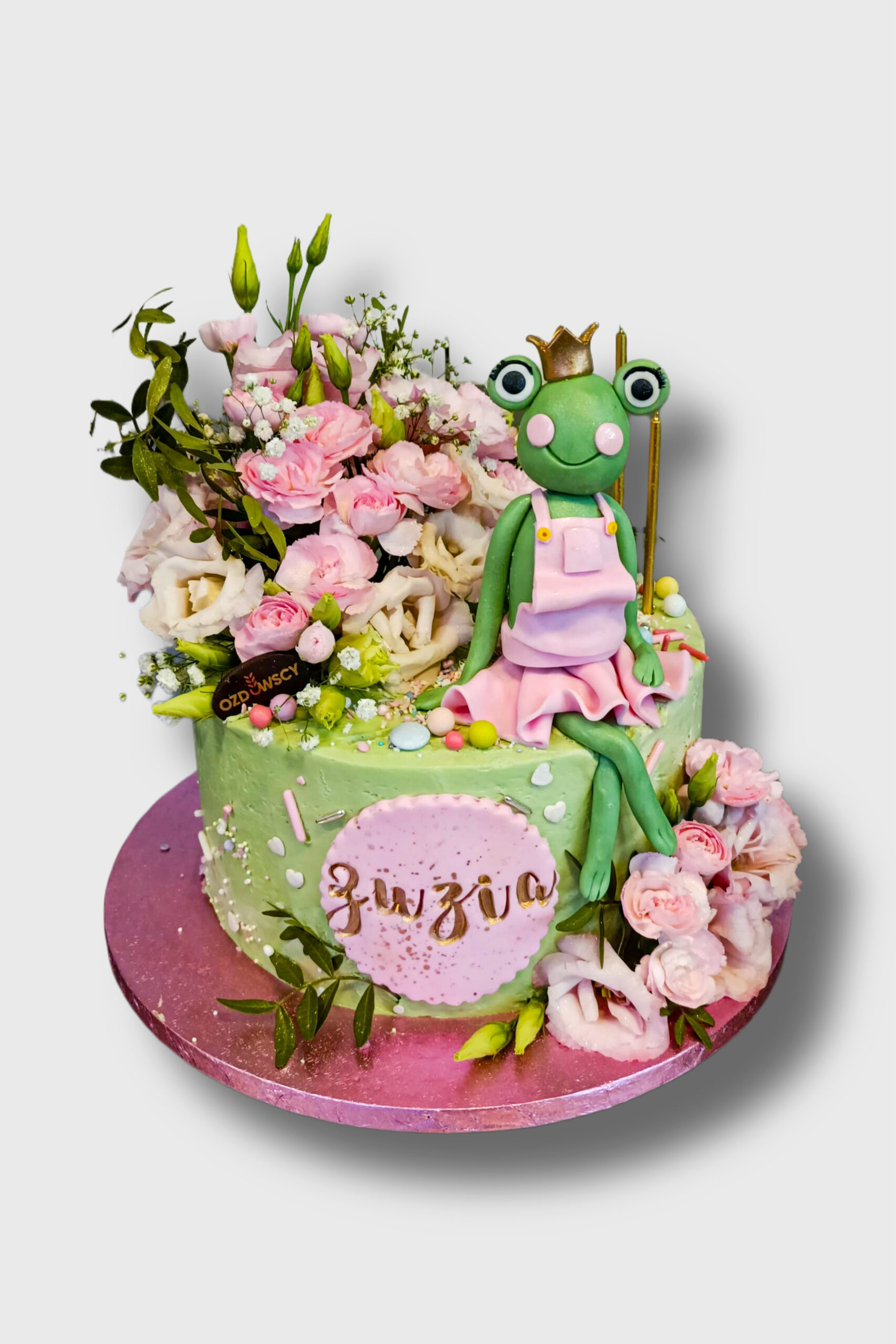tort urodzinowy artystyczny - żabcia żywe kwiaty