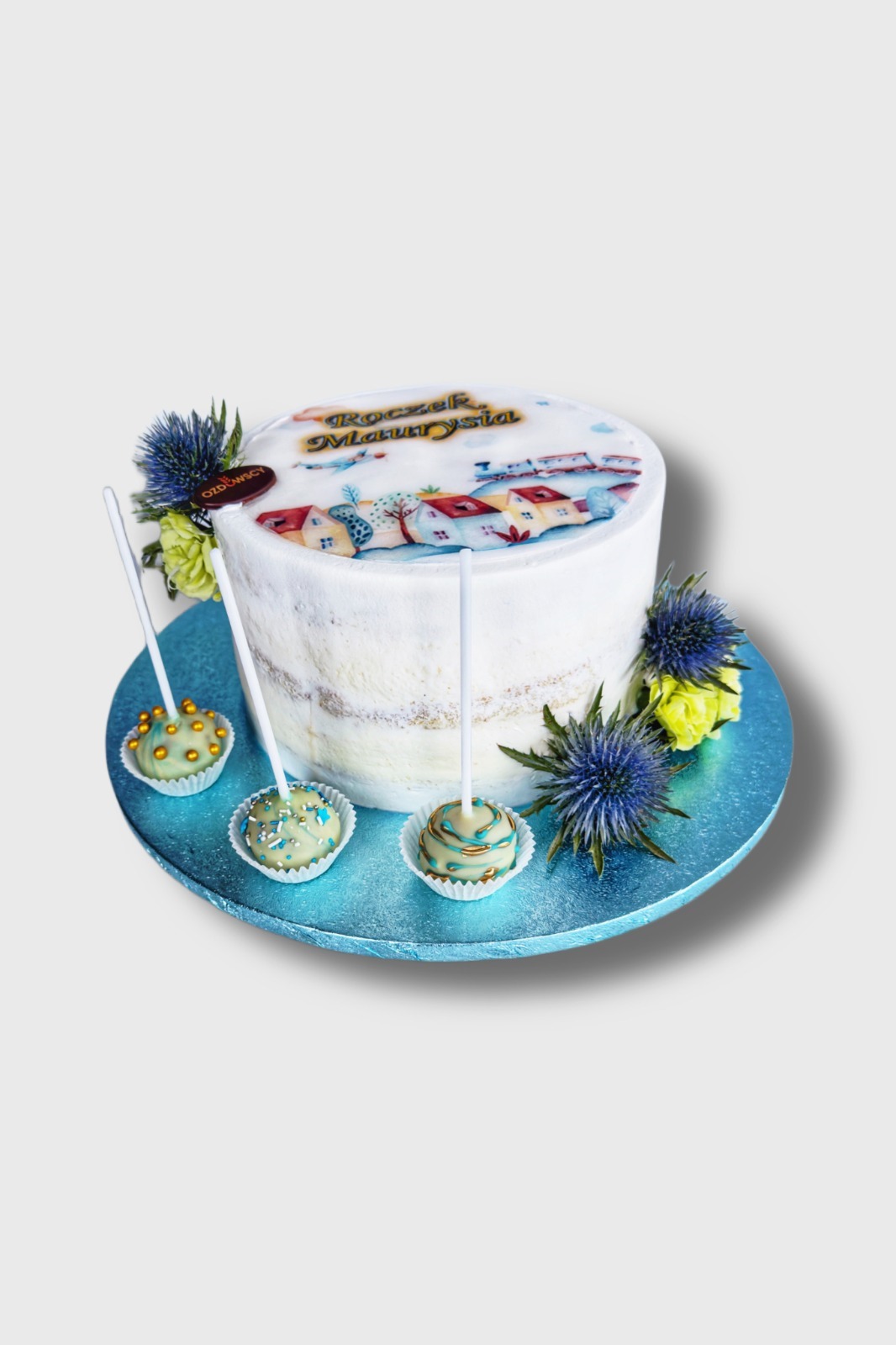 Tort urodzinowy wydruk cukrowy - Semi naked z opłatkami i kwiatami żywymi